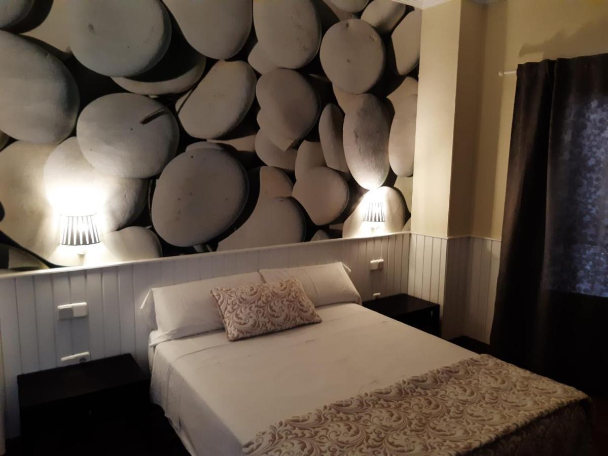 Hotel Marisma Sancti Petri ชิกลานา เด ลา ฟรอนเตรา ภายนอก รูปภาพ